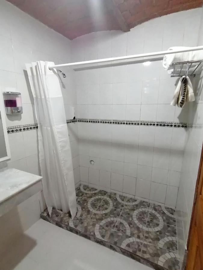 Hotel Hacienda Tonalmain, Central Nueva Тонала Екстер'єр фото
