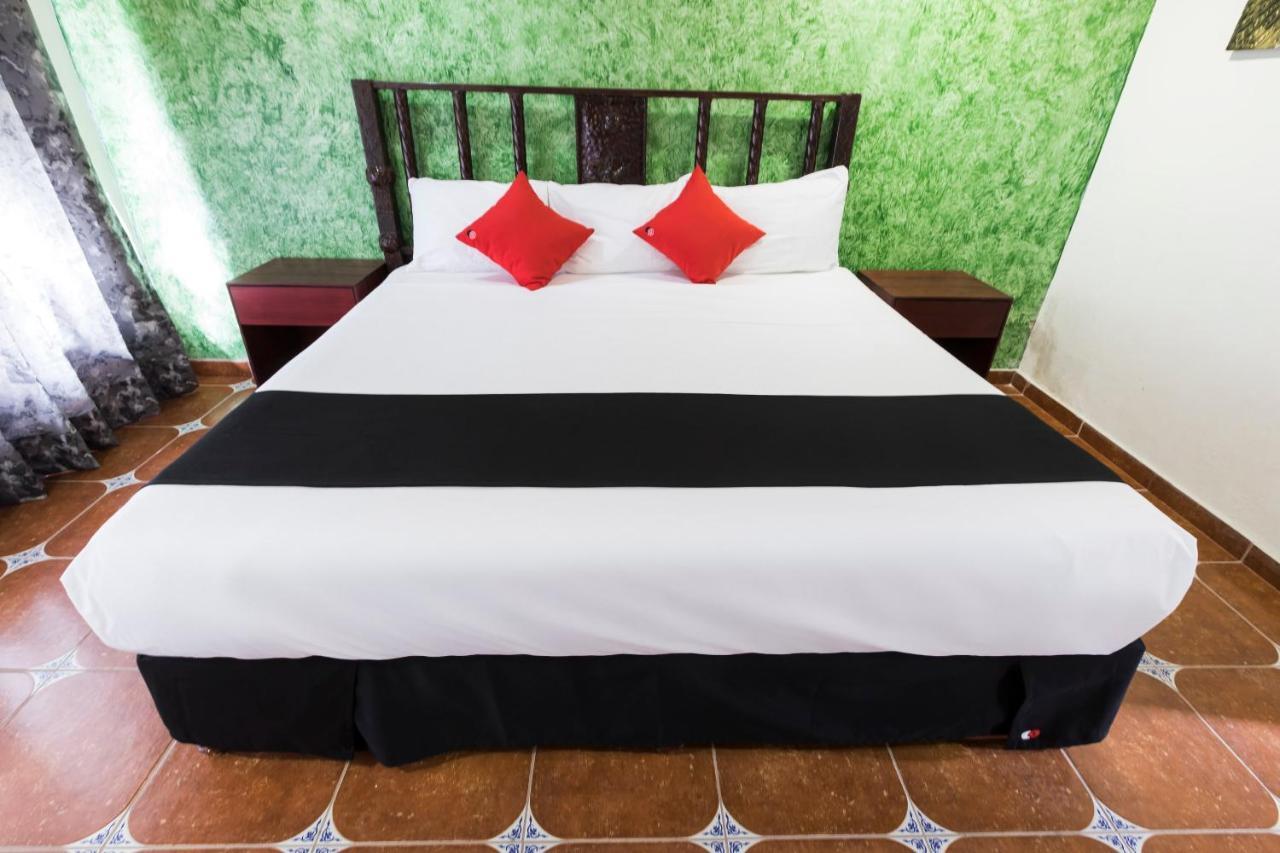 Hotel Hacienda Tonalmain, Central Nueva Тонала Екстер'єр фото